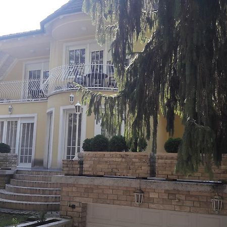 Pero Panzio Bed & Breakfast Debrecen Ngoại thất bức ảnh