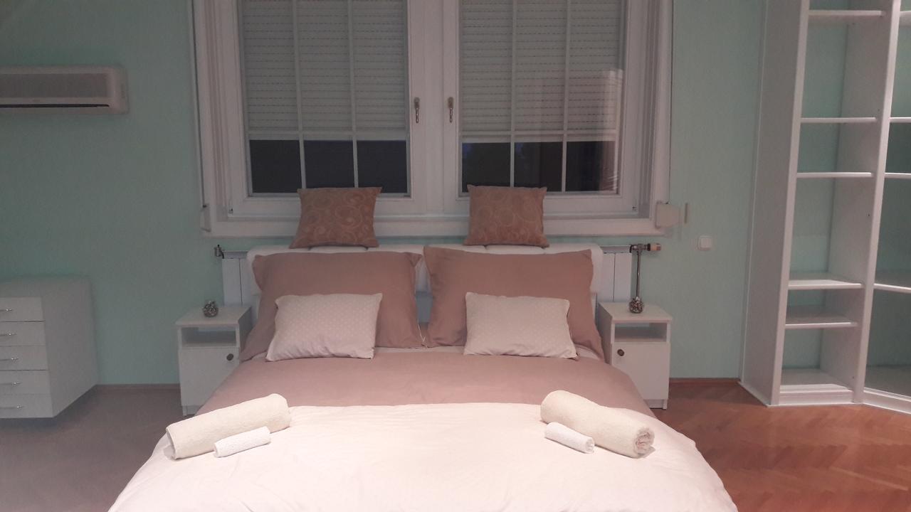Pero Panzio Bed & Breakfast Debrecen Ngoại thất bức ảnh