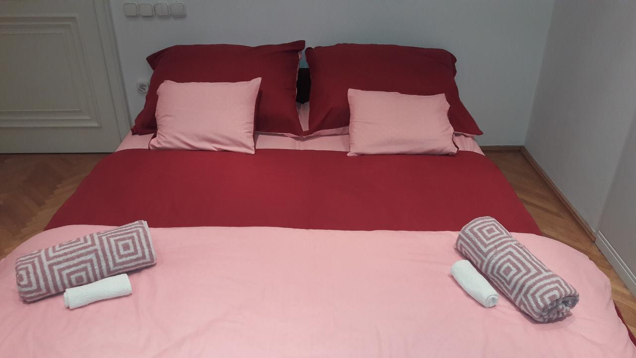 Pero Panzio Bed & Breakfast Debrecen Ngoại thất bức ảnh