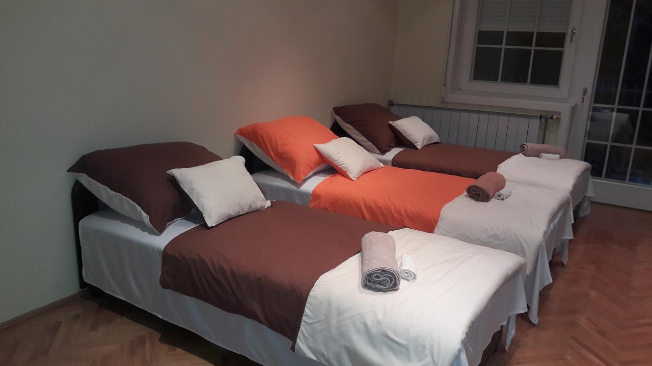 Pero Panzio Bed & Breakfast Debrecen Ngoại thất bức ảnh