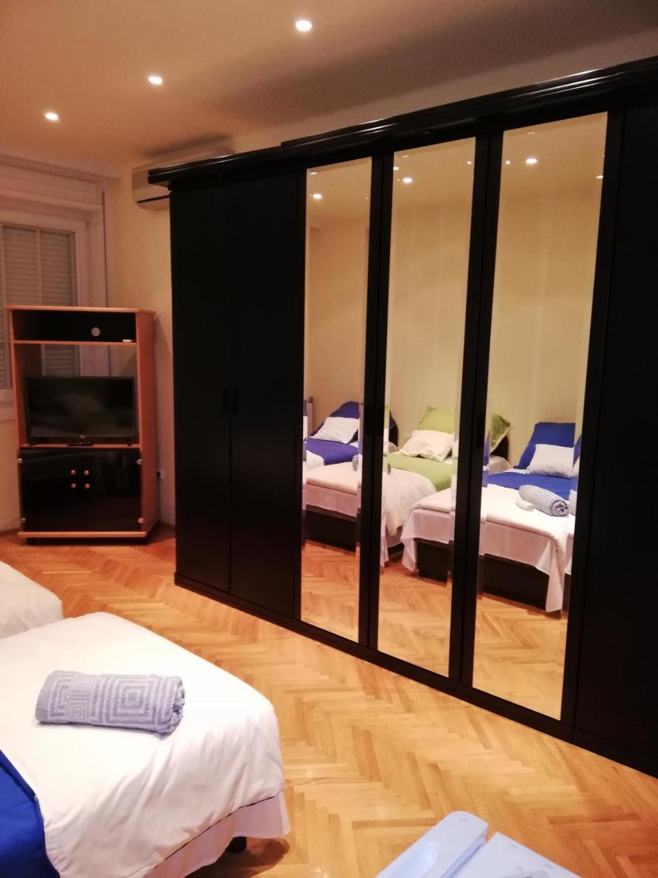 Pero Panzio Bed & Breakfast Debrecen Ngoại thất bức ảnh