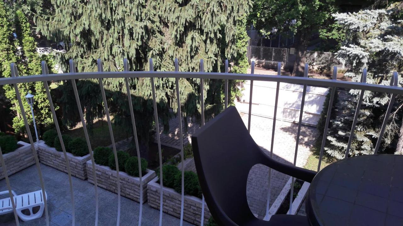 Pero Panzio Bed & Breakfast Debrecen Ngoại thất bức ảnh