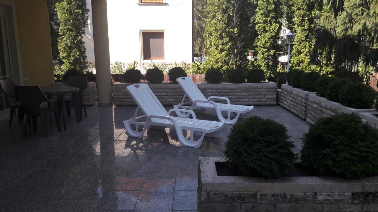 Pero Panzio Bed & Breakfast Debrecen Ngoại thất bức ảnh