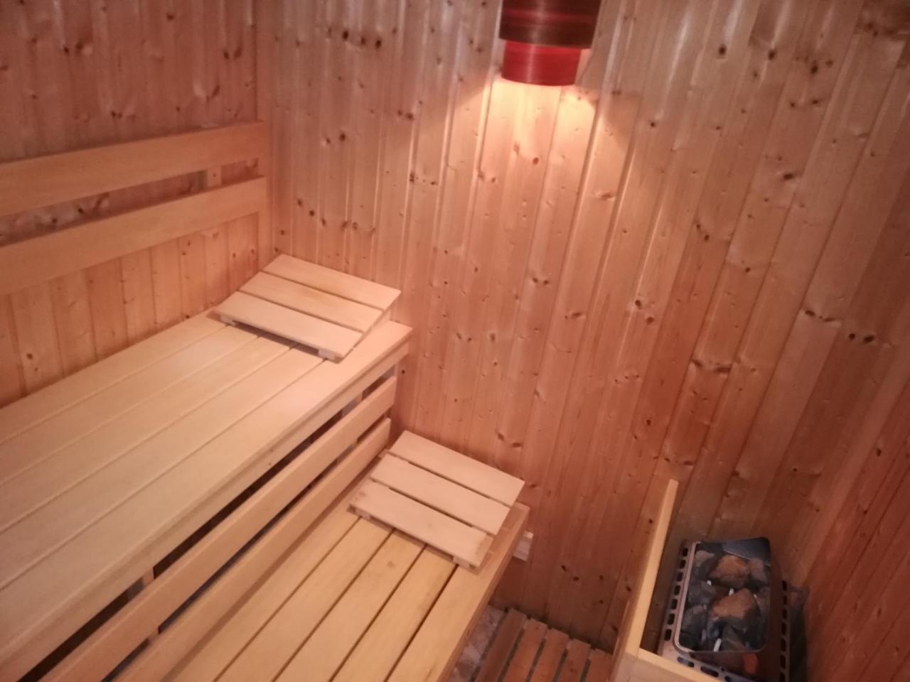 Pero Panzio Bed & Breakfast Debrecen Ngoại thất bức ảnh