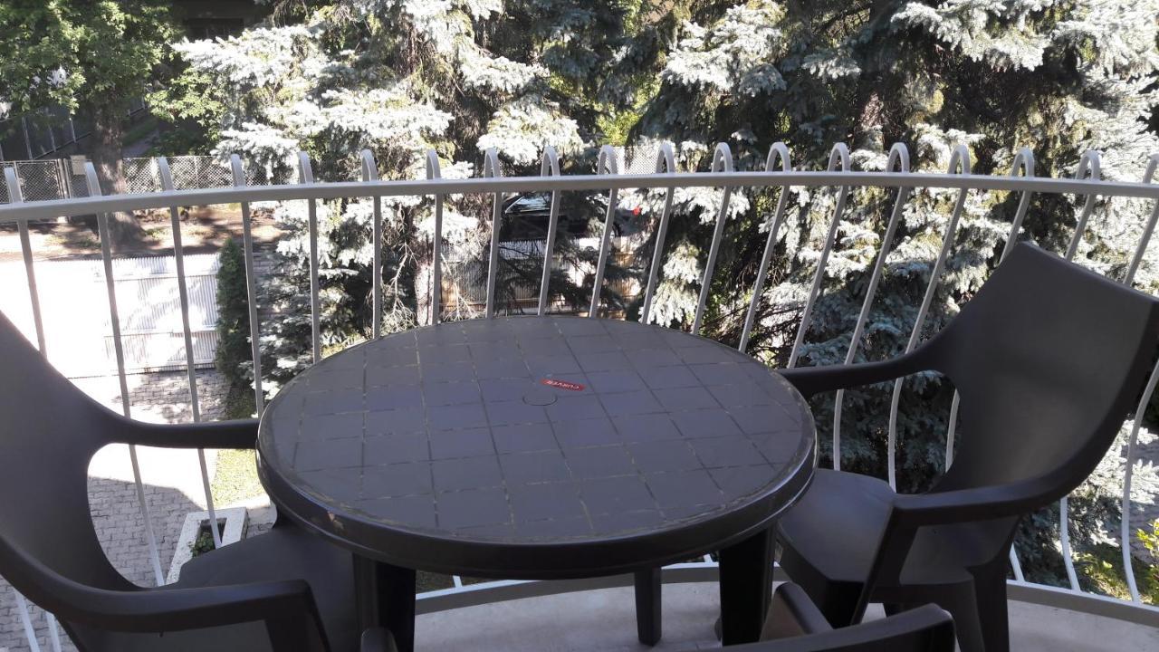 Pero Panzio Bed & Breakfast Debrecen Ngoại thất bức ảnh